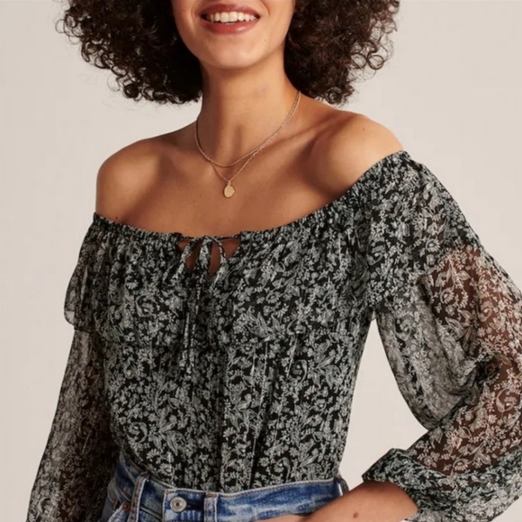 Abercrombie & Fitch Off the Shoulder Bodysuit | NWT | Size Small - Picture 2 of 14